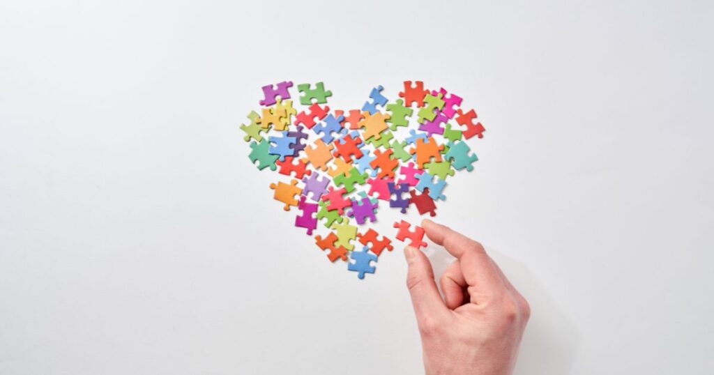 ジグソーパズルの“見せながら保管する”方法【飾る系】