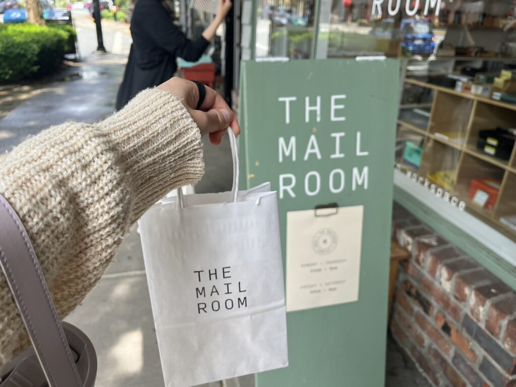 フォートラングレーTHE MAIL ROOM