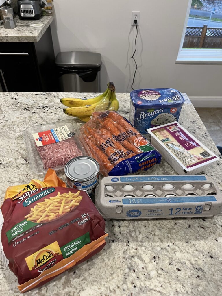 日本から生活費を送ってもらう方法をどう検討したか