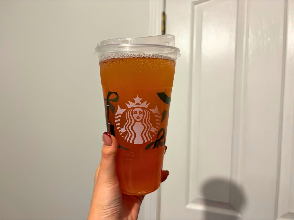 Starbucks：ドリンク1杯無料