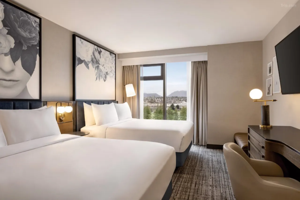 ラディソン ブル バンクーバー エアポート ホテル & マリーナ