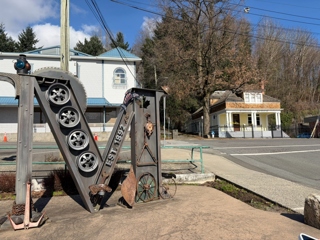 ミッションモニュメント